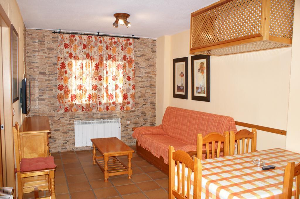 Apartamentos Sierra Nevada Welcome Ngoại thất bức ảnh